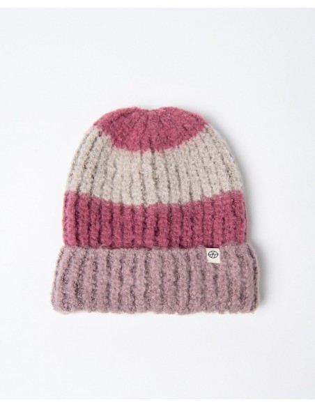GORRO TRICOTADO CON VUELTA MODULABLE DE RAYAS.