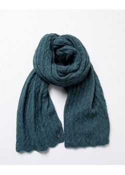 BUZANDA TRICOT CÁLIDA Y LIGERA DE FANTASÍA.