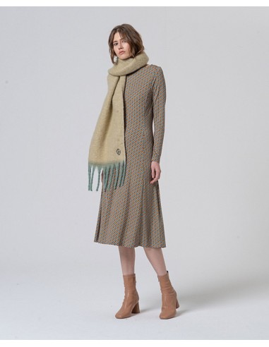 VESTIDO MIDI ELÁSTICO MICRO ESTAMPADO.