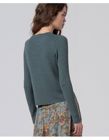 CHAQUETA AJUSTADA DE CANALÉ CUELLO REDONDO.