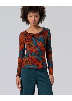 CAMISETA ESTAMPADA,ELÁSTICA CON ESCOTE DRAPEADO.