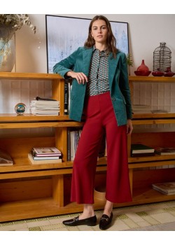 PANTALÓN AMPLIO CON DETALLE BOTONES EN CINTURA.