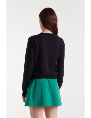 CHAQUETA DE PUNTO CON DETALLES DE CORAZONES EN BOTONES.