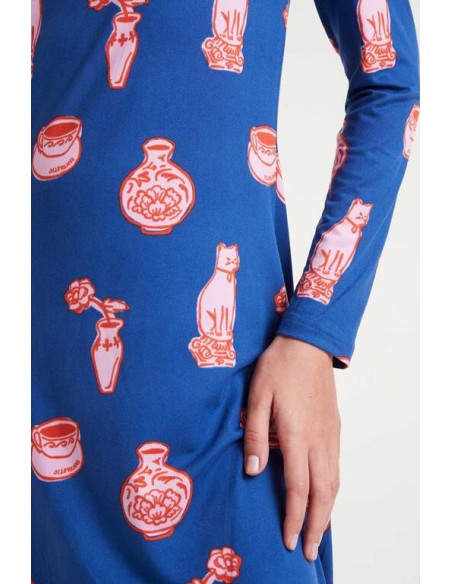 VESTIDO LARGO CON ESTAMPADO PORCELAIN CON CUELLO MOCK.