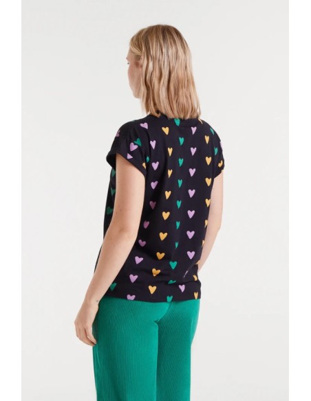 CAMISETA 100% ALGODÓN CON ESTAMPADO CUPIDO LINES.