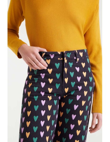 PANTALÓN VAQUERO DE TEJIDO DENIM ELÁSTICO CON ESTAMPADO CÚPIDO LINES.