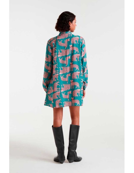 VESTIDO CORTO CON ESTAMPADO ONCA.