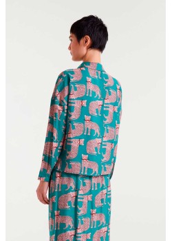 CAMISA CON ESTAMPADO ONCA. 2