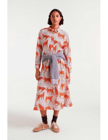 CAMISA CON ESTAMPADO TANO.