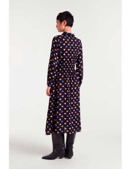 VESTIDO MIDI CON ESTAMPADO POTPURRÍ.