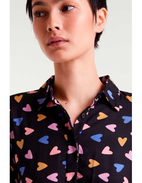 VESTIDO MIDI CON ESTAMPADO POTPURRÍ.