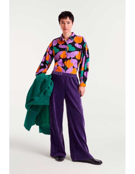 CAMISA CON ESTAMPADO APRICOT.