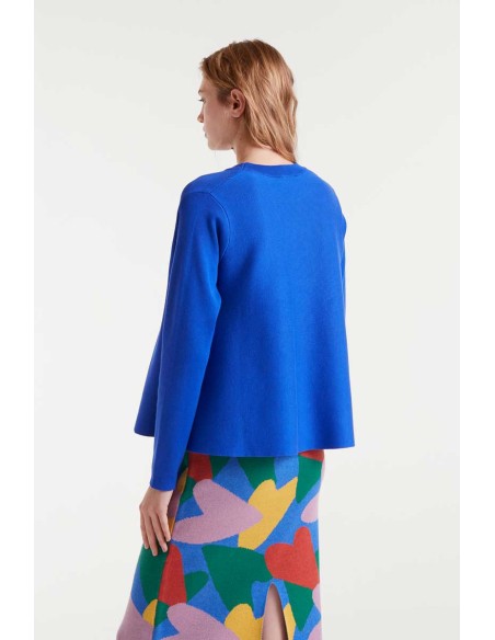 JERSEY DE PUNTO EVASÉCON CUELLO REDONDO Y MANGA LARGA.