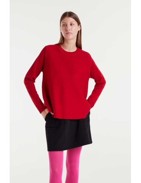 JERSEY DE PUNTO EVASÉ CON CUELLO REDONDO Y MANGA LARGA.