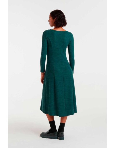 VESTIDO DE PUNTO CANALÉ.