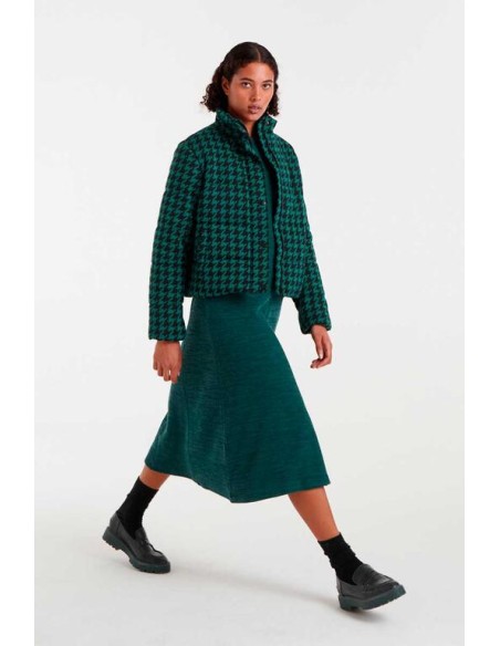 VESTIDO DE PUNTO CANALÉ.