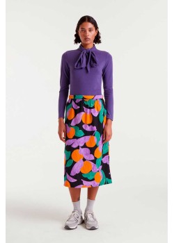 CAMISETA LAZADA MANGA LARGA.