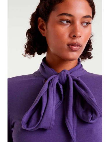 CAMISETA LAZADA MANGA LARGA.