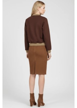 CHAQUETA CON CRAMALLERA,CON DETALLES BROCHES MOSCA. 2