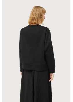 SUDADERA CON PARCHE DE FLOR. 2