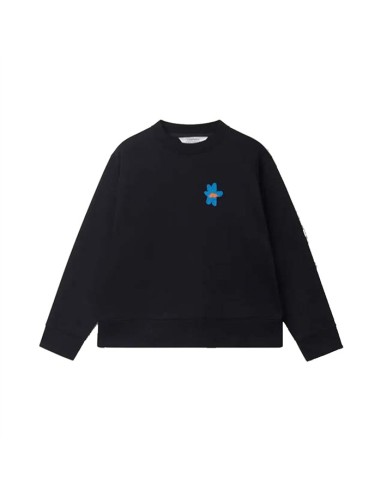 SUDADERA CON PARCHE DE FLOR.