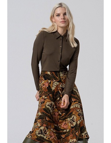 CAMISA ELÁSTICA Y SUAVE DE BAMBÚ.