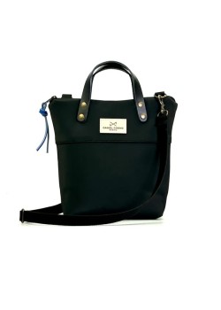 BANDOLERA MINI IMPERMEABLE CON ASAS.