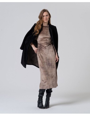 Abrigo recto con forro estampado. Negro