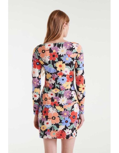 CAMISETA CON ESTAMPADO HAMPTON BIG.