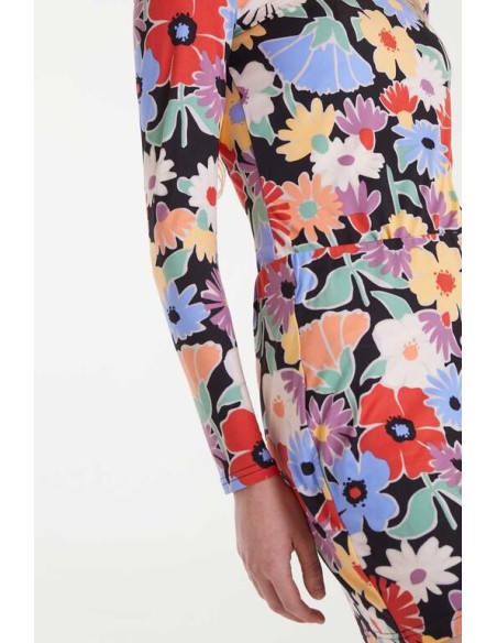 CAMISETA CON ESTAMPADO HAMPTON BIG.