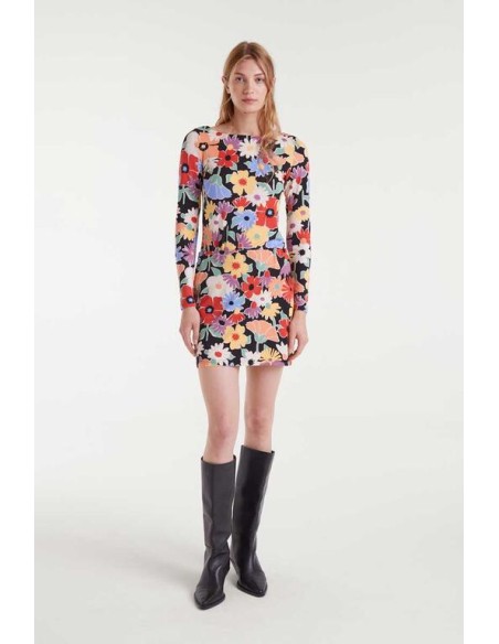 CAMISETA CON ESTAMPADO HAMPTON BIG.