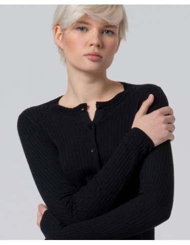 CHAQUETA ENTALLADA DE CANALÉ FINO.