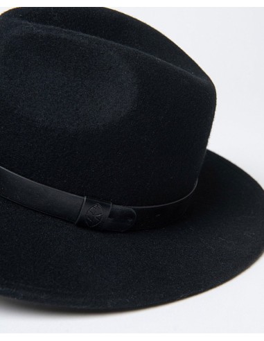 SOMBRERO FEDORA CLÁSICO DE ALA ANCHA.