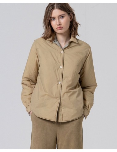 SOBRECAMISA ACOLCHADA REVESIRBLE.