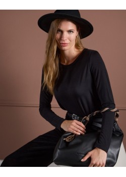 CAMISETA CUELLO REDONDO DE VISCOSA Y BAMBÚ. 2