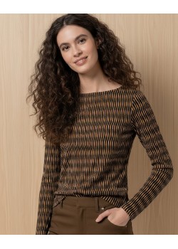 CAMISETA CUELLO BARCO