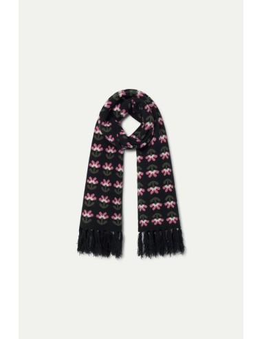 BUZANDA DE PUNTO JACQUARD CON ESTAMPADO DE BABOUSHKA SMALL.