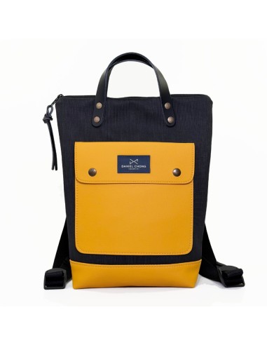 MOCHILA SLIM SOLAPA MINI DZ.