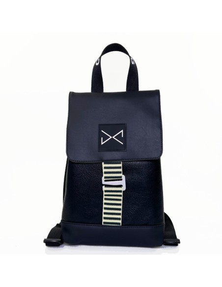 MOCHILA THE HOOK MINI SOLAPA BLACK IMPERMEABLE DZ.