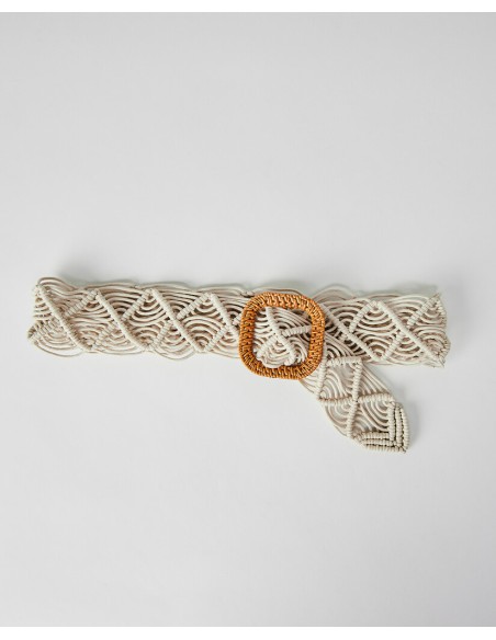 CINTURÓN DE MACRAME CON HEBILLA CUADRADA
