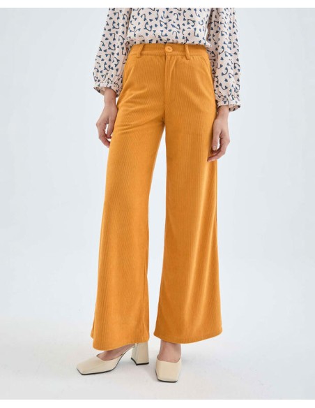 PANTALÓN PANA TIRO ALTO.