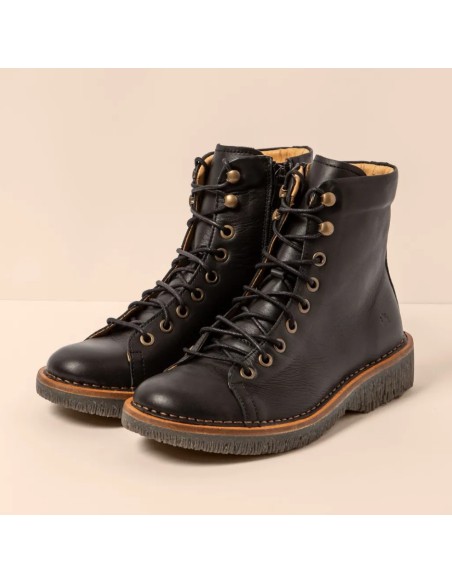 N5572 SOFT NAPPA BLACK/VOLCANO.