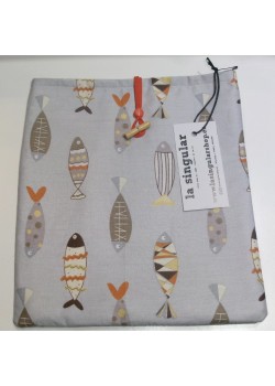 FUNDA DE TELA PARA LIBROS.