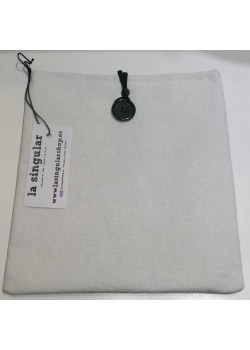 FUNDA DE TELA PARA LIBROS.