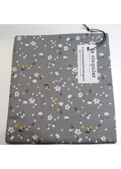 FUNDA PARA LIBROS. 2