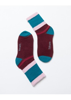 CALCETINES MEDIOS JACQUARD CON DETALLE DE PELO.