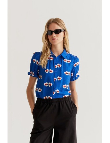 CAMISA CON ESTAMPADO COCCINELLA