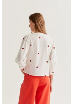 CAMISA CON ESTAMPADO LADYBUGS 2