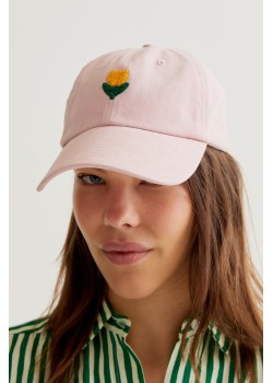 GORRA ROSA CON BORDADO DE TULIPÁN