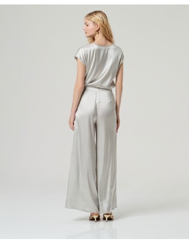PANTALÓN ANCHO.